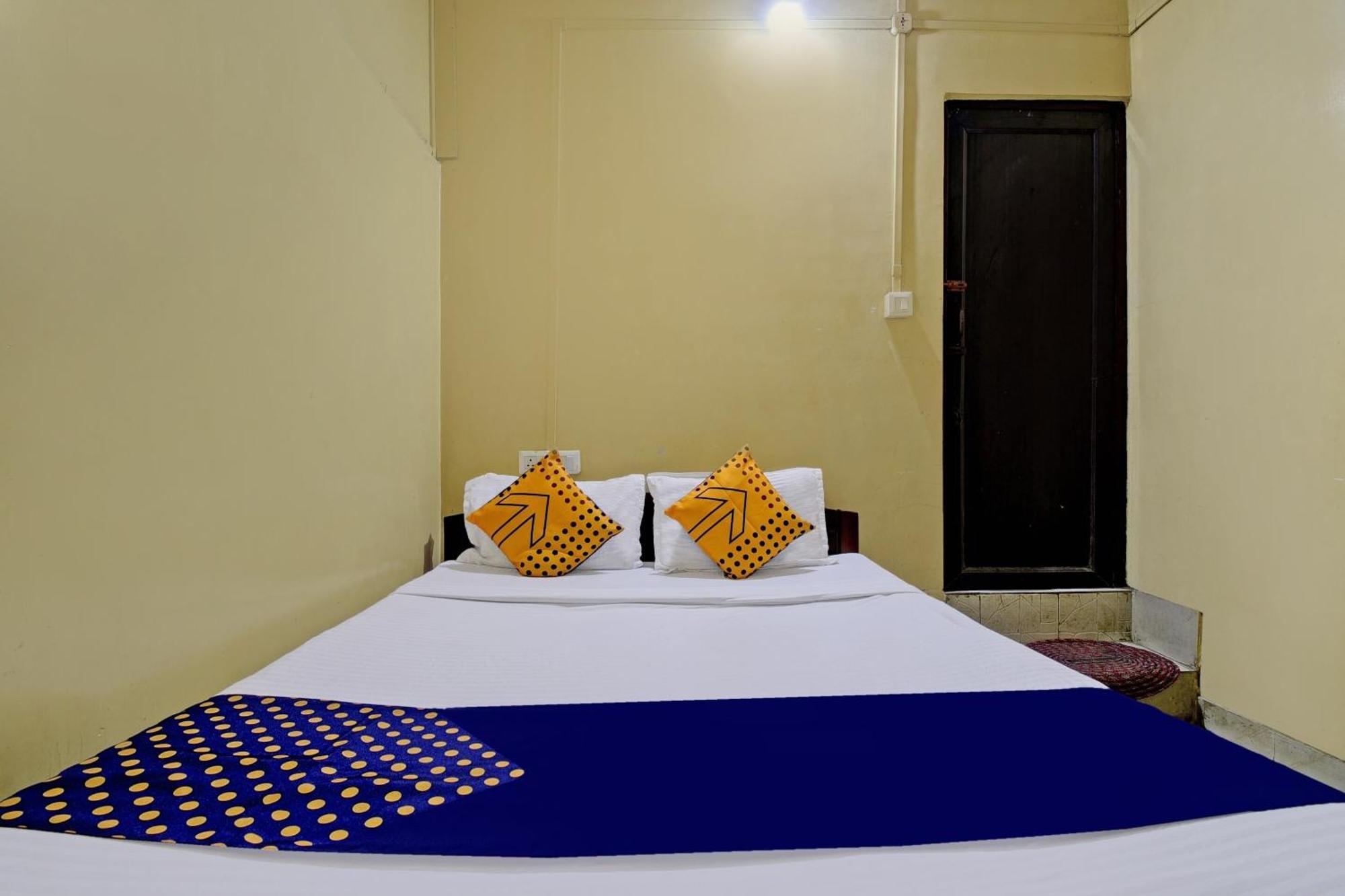 Oyo Flagship Thank You Lodge Nac Dispur Eksteriør bilde